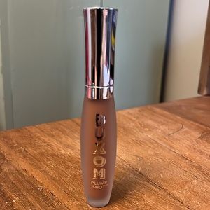 Boxum Plump Shot Collagen-Infused Lip Serum.